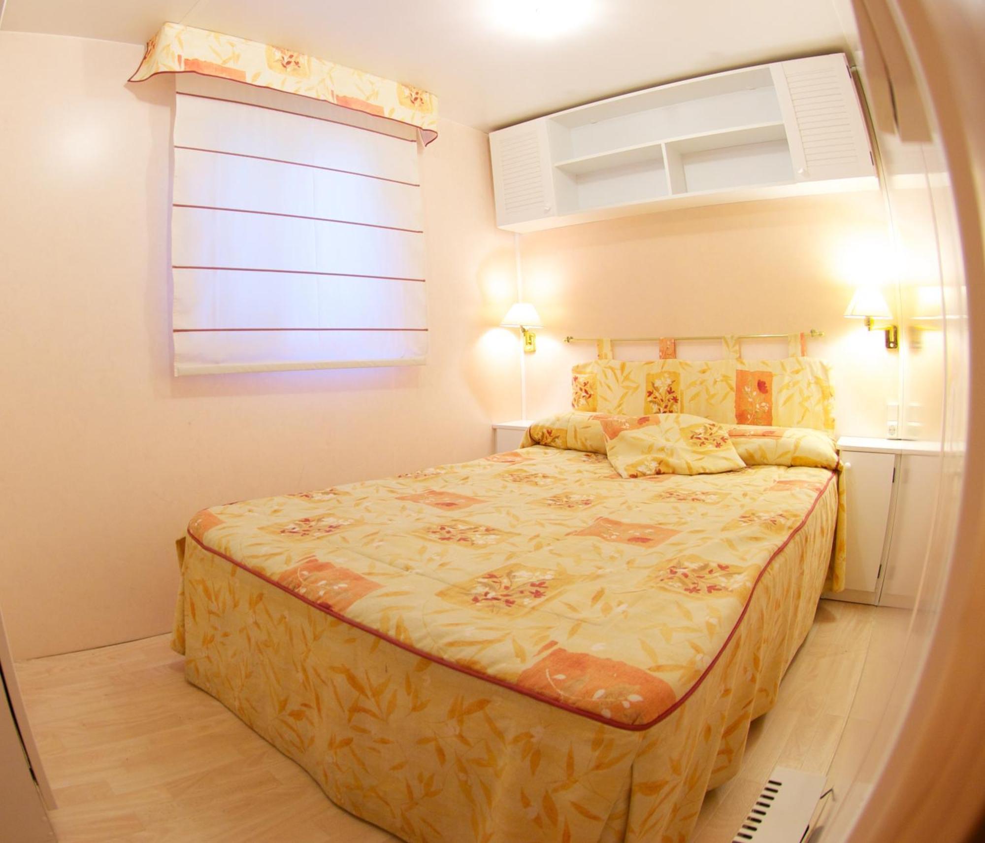 Camping Bungalows La Borda Del Pubill Ribera de Cardós Zimmer foto